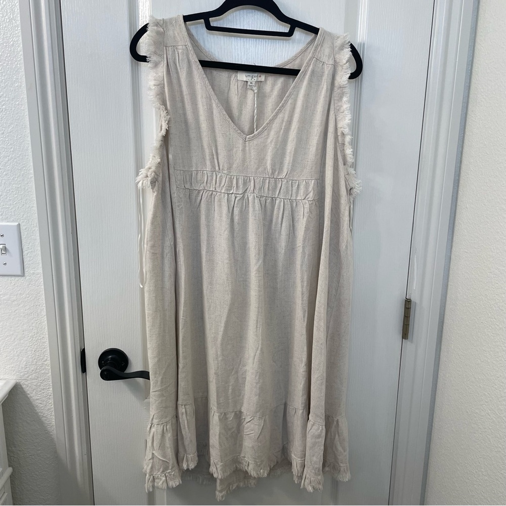 Umgee Cream Sleeveless Midi Dress